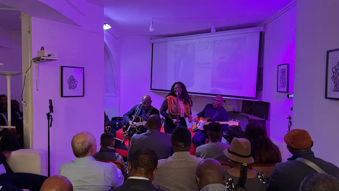 le 04 octobre 2025 à la RARE GALLERY